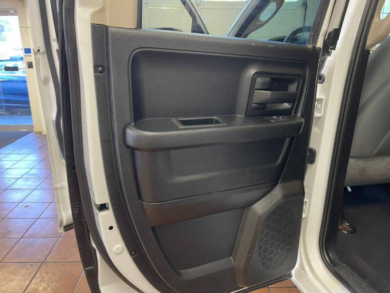 2019 RAM 1500 Classic Express