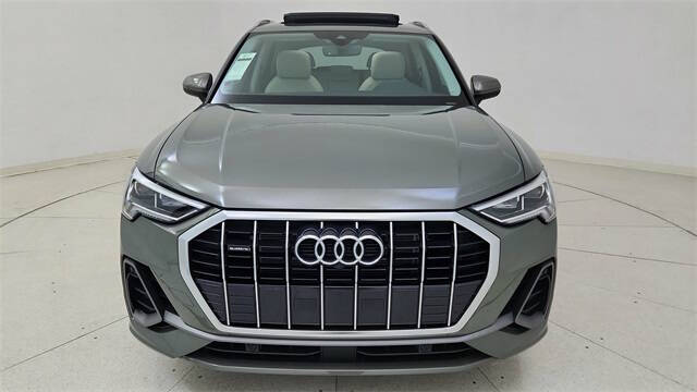 2024 Audi Q3 quattro S line Prem Plus 45 TFSI
