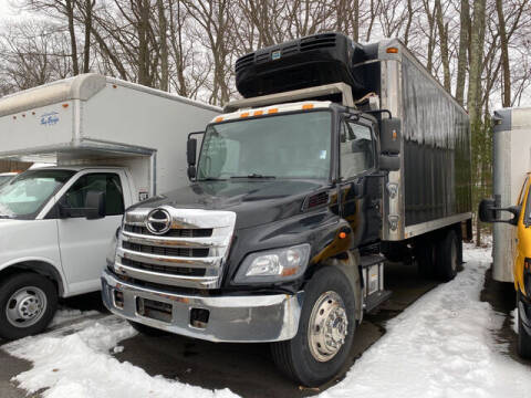 2014 Hino 338