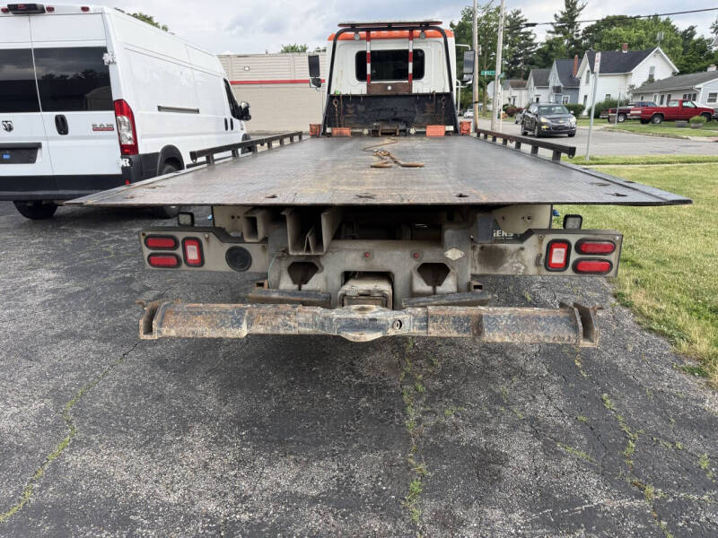 2020 Hino 258