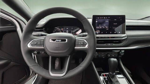 2023 Jeep Compass Altitude