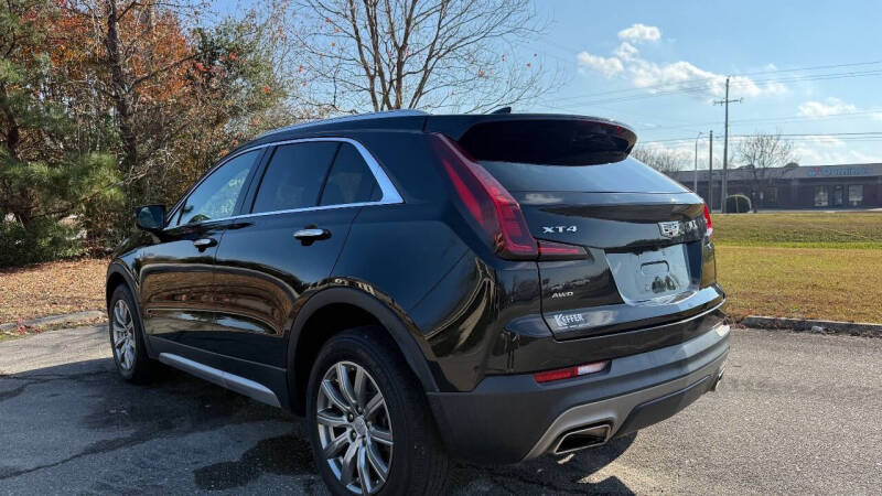 2021 Cadillac XT4 Premium Luxury