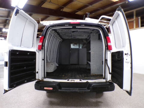 2020 Chevrolet Express 2500