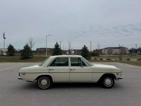 1968 Mercedes-Benz 240-Class