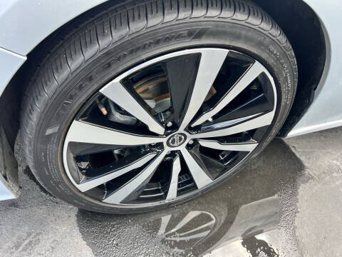 2020 Nissan Altima 2.5 SR