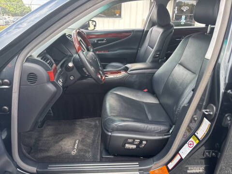 2007 Lexus LS 460