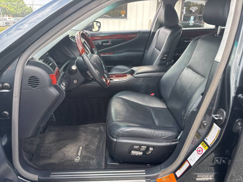2007 Lexus LS 460