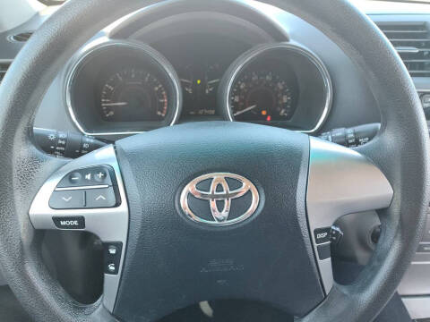 2013 Toyota Highlander Plus