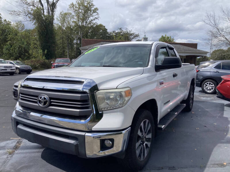 2014 Toyota Tundra SR5