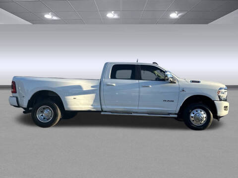 2024 RAM 3500 Laramie