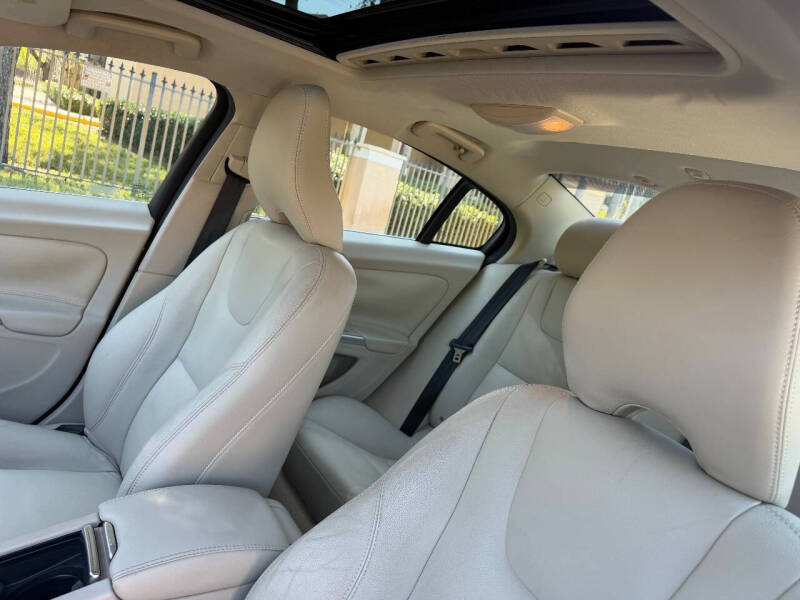 2015 Volvo S60 T5 Drive-E Premier