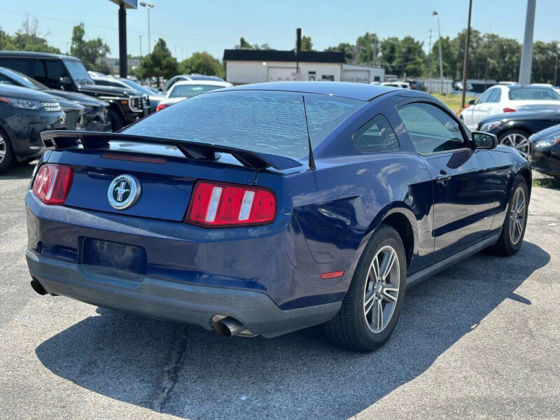 2011 Ford Mustang V6 Premium