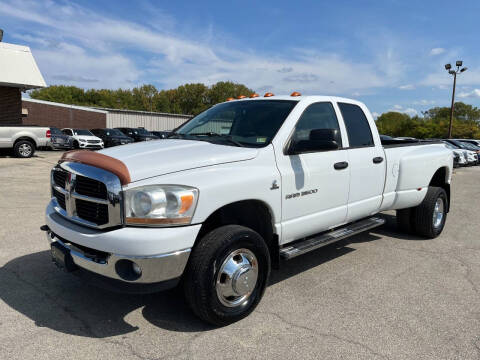 2006 Dodge Ram 3500 for sale at Auto Mall of Springfield in Springfield IL