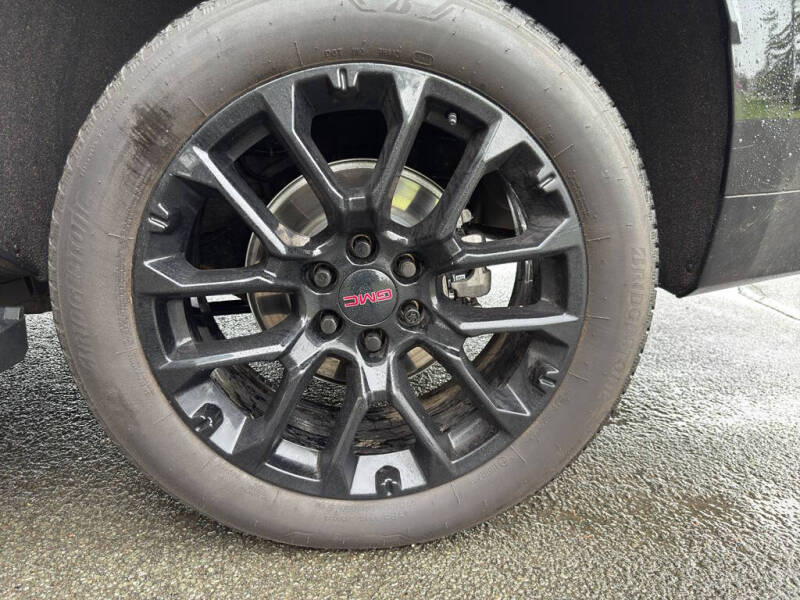 Image of 2024 GMC Yukon Denali