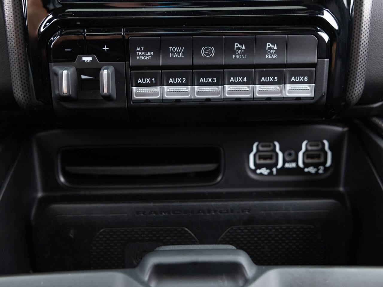 Used Car 2022 Ram 2500  Limited 4x4 4dr Crew Cab 6.3 Ft. Sb Pickup For Sale Under $60,000 In Coal City, Illinois