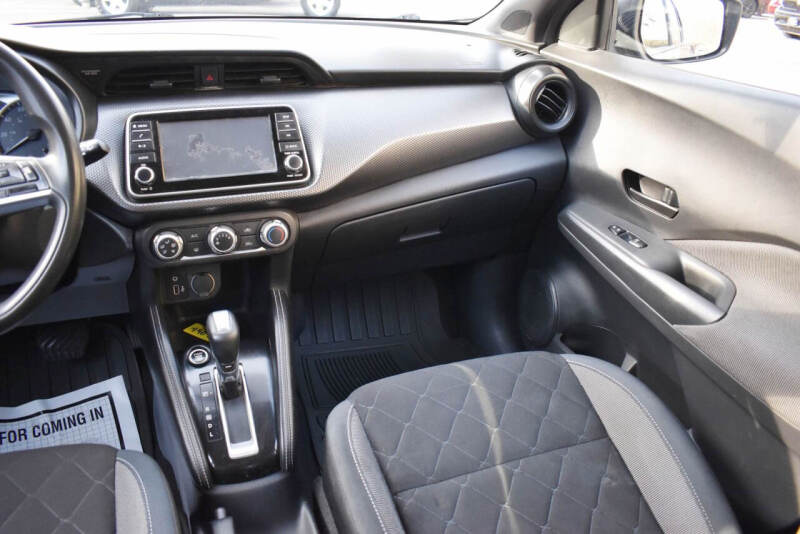 2019 Nissan Kicks SV