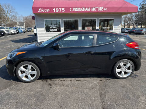 2014 Hyundai Veloster for sale at Cunningham Motor Sales, Inc. in Urbana IL