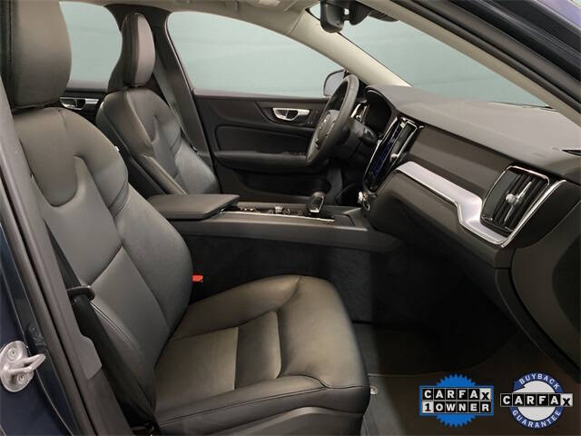 2025 Volvo S60 B5 Core