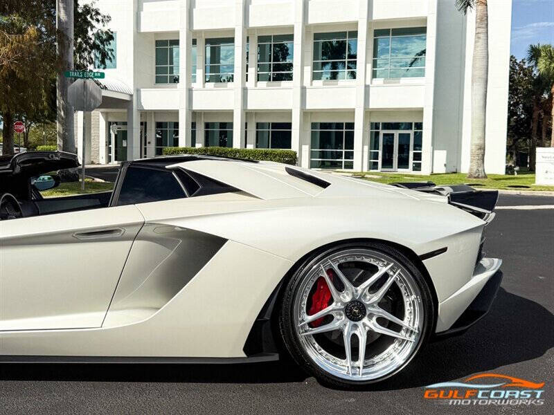 2018 Lamborghini Aventador LP 740-4 S