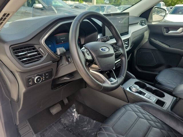 2024 Ford Escape Hybrid Platinum