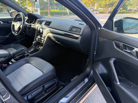 2018 Volkswagen Passat V6 GT