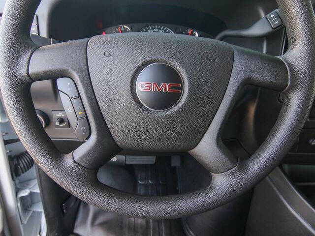 2026 GMC Savana 2500