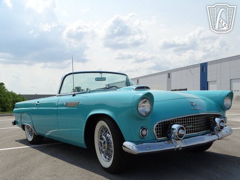 1955 Ford Thunderbird