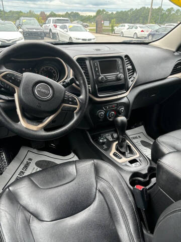 2015 Jeep Cherokee Sport