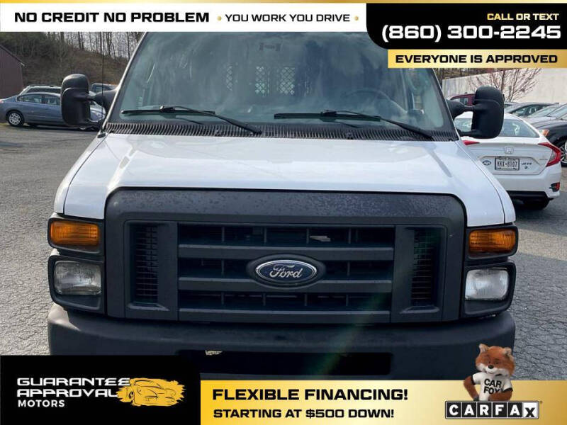 2013 Ford E-Series Econoline Van Commercial's photo
