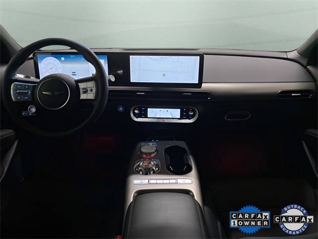 2024 Genesis GV60 Standard