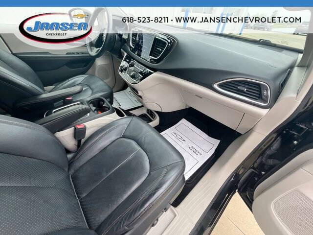 2018 Chrysler Pacifica Touring L Plus