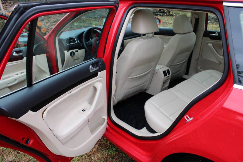 2013 Volkswagen Jetta SportWagen SE PZEV