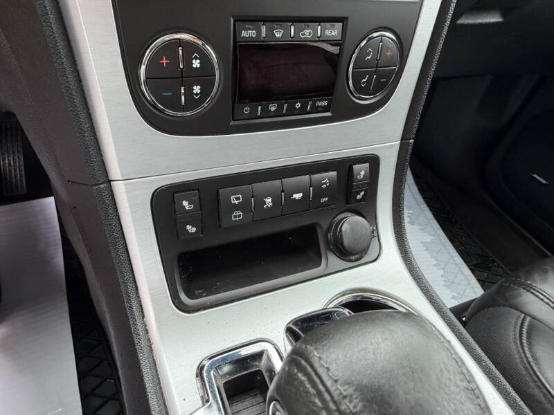 2010 GMC Acadia SLT-1