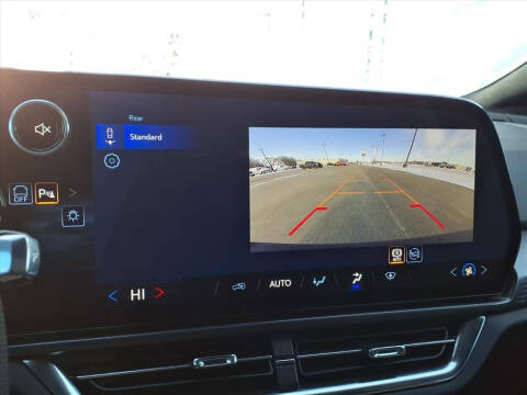 2026 Chevrolet Equinox EV LT 1