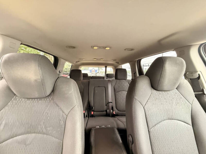 2012 GMC Acadia SL