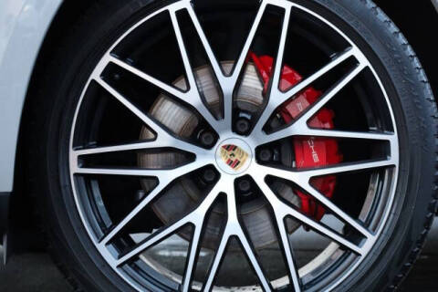 2023 Porsche Macan S