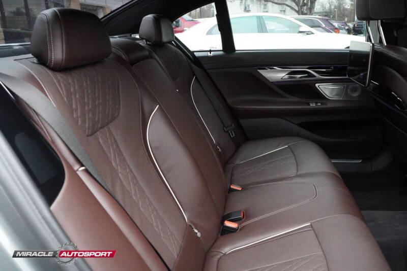 2017 BMW 7 Series ALPINA B7 xDrive