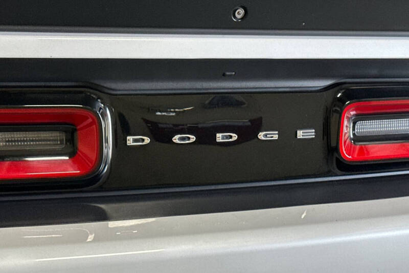 2015 Dodge Challenger SRT Hellcat