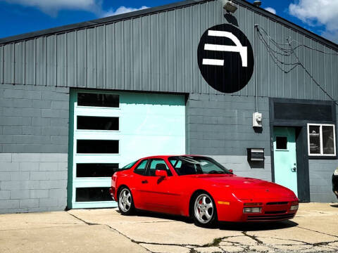 1986 Porsche 944 for sale at Enthusiast Autohaus in Sheridan IN