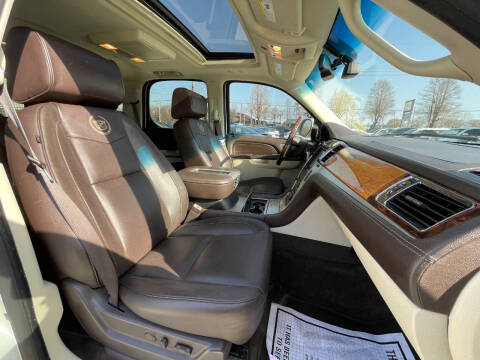 2014 Cadillac Escalade Platinum