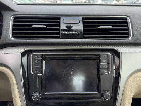 2019 Volkswagen Passat Wolfsburg