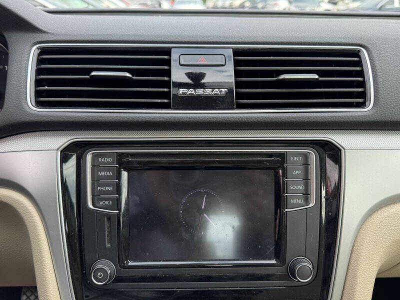 2019 Volkswagen Passat Wolfsburg