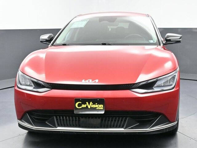 2022 Kia EV6 Wind