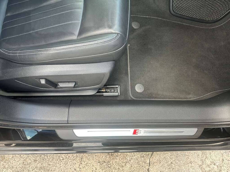 2024 Audi A6 quattro Premium Plus 55 TFSI