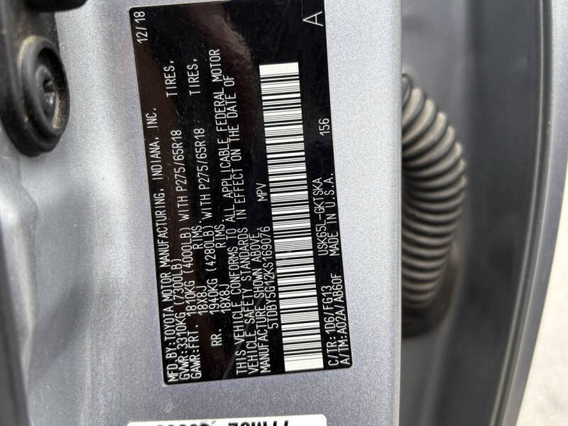 2019 Toyota Sequoia SR5