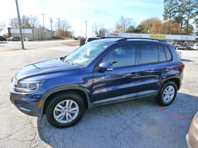 2015 Volkswagen Tiguan for sale at HAPPY TRAILS AUTO SALES LLC in Taylors SC