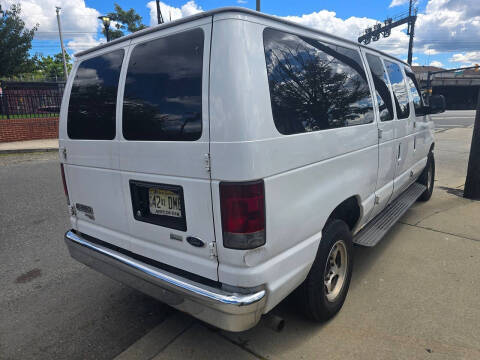 2009 Ford E-Series E-350 SD XL