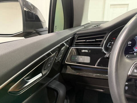 2023 Audi Q7 quattro Premium 45 TFSI