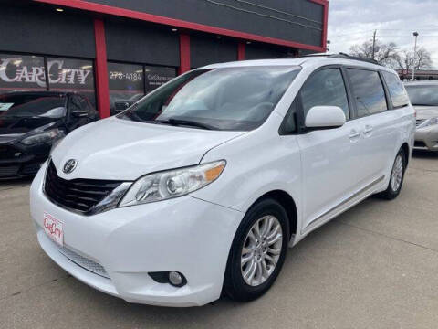 2011 Toyota Sienna