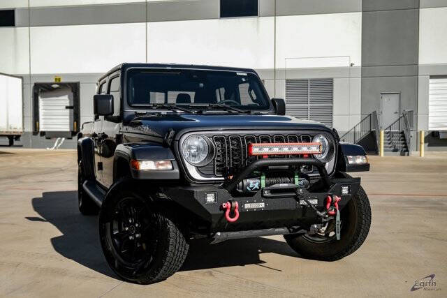 2024 Jeep Gladiator Sport